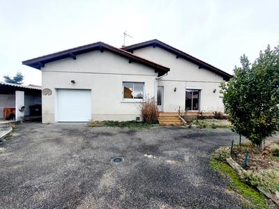 Maison - 98 m² - 4 pièces