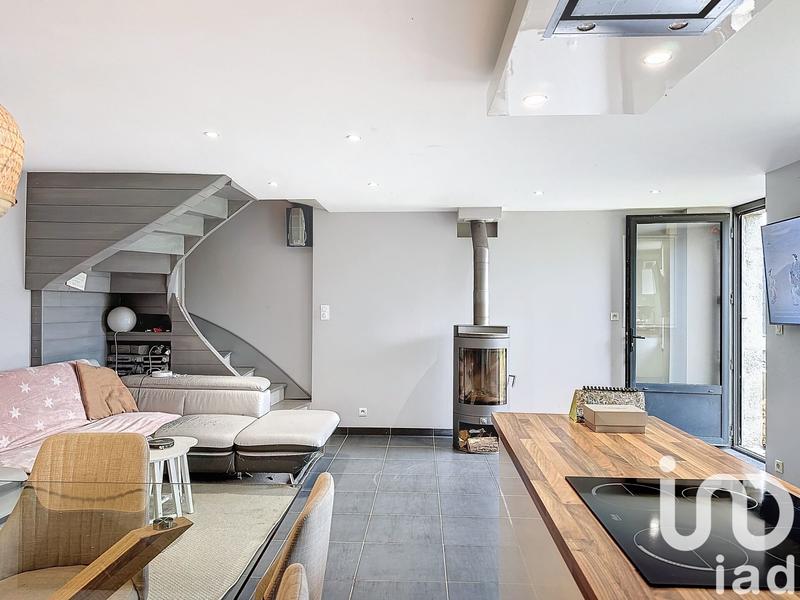 Maison - 110 m² - 4 pièces