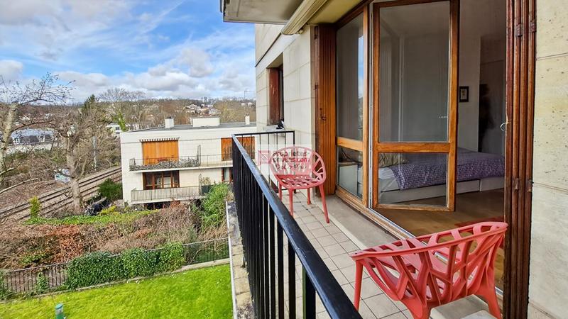 Appartement - 100 m² - 4 pièces