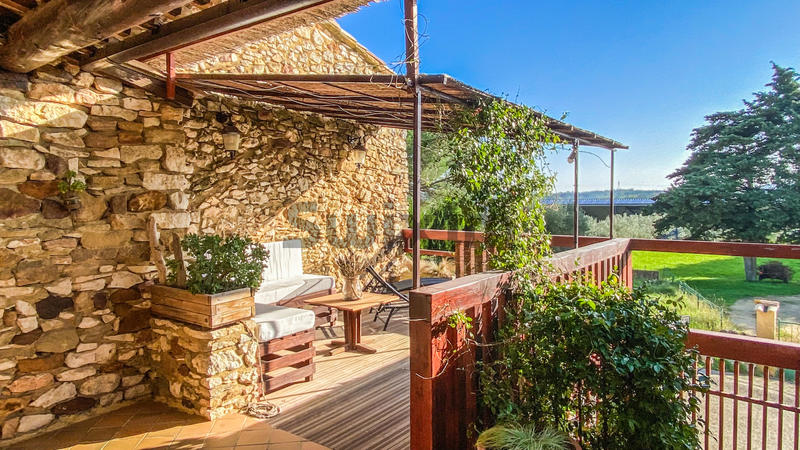 Maison de village - 212 m² - 9 pièces