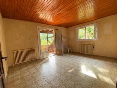 Maison - 78 m² - 5 pièces