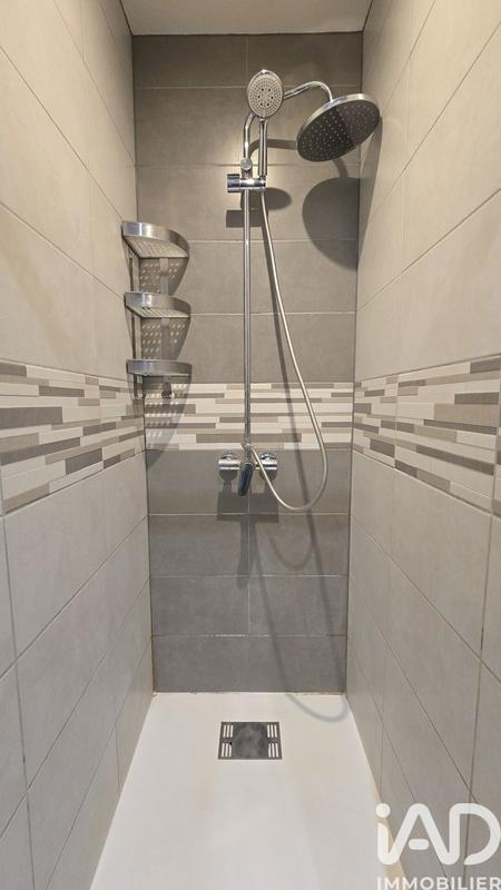 Studio - 35 m² - 3 pièces