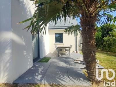 Maison - 206 m² - 7 pièces