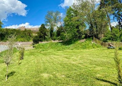 Terrain constructible - 1 000 m²