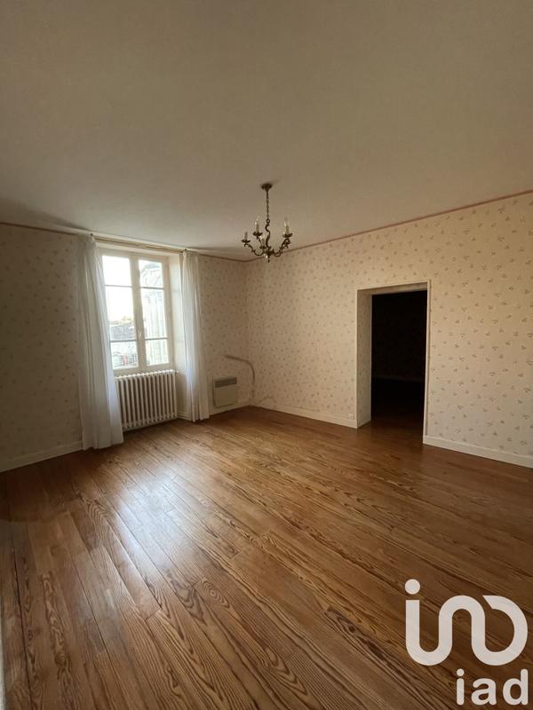 Maison - 300 m² - 12 pièces