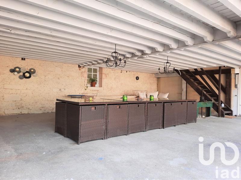 Maison - 658 m² - 20 pièces