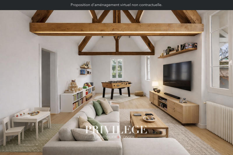 Maison - 250 m² - 8 pièces