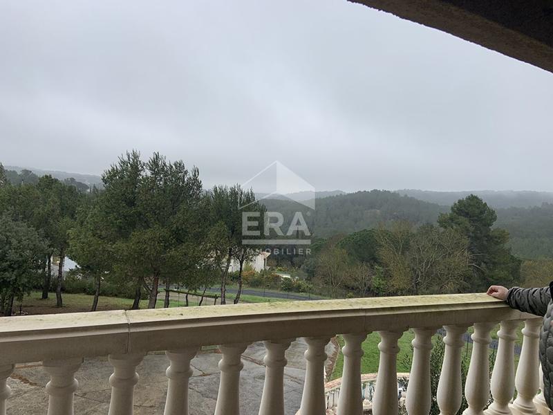 Villa - 204 m² - 5 pièces