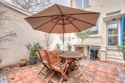 Maison - 179 m² - 8 pièces