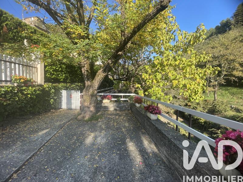 Maison - 135 m² - 6 pièces