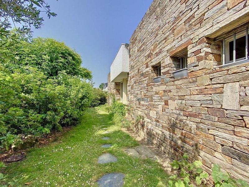 Maison - 174 m² - 5 pièces