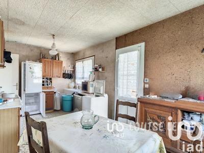 Maison - 200 m² - 8 pièces