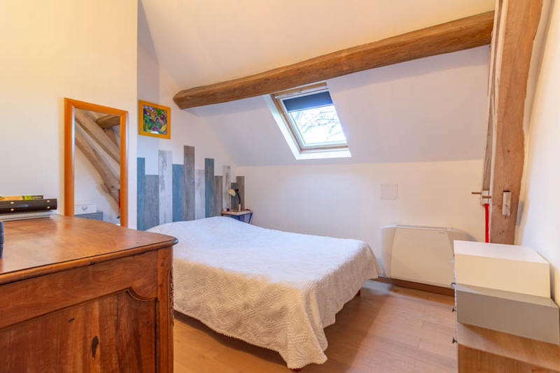 Maison - 196 m² - 7 pièces