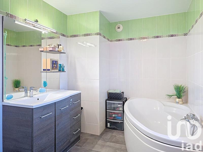 Maison - 197 m² - 7 pièces