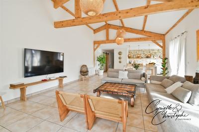 Maison d'architecte - 216 m² - 6 pièces