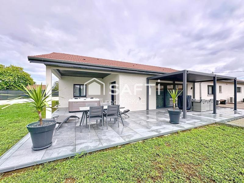 Maison - 138 m² - 5 pièces