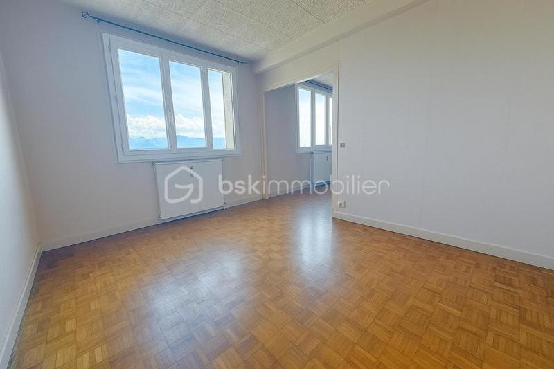 Appartement - 72 m² - 4 pièces