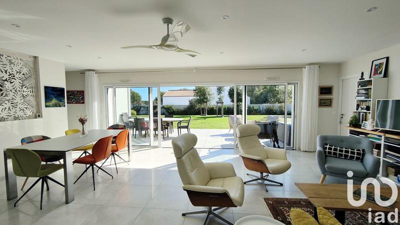 Maison - 147 m² - 8 pièces