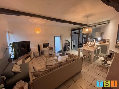 Maison de ville - 207 m² - 6 pièces