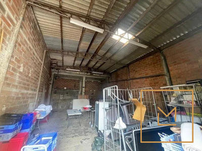 Fonds de commerce - Magasins - 147 m²