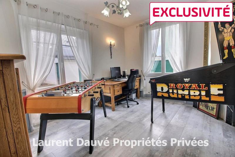Maison - 160 m² - 7 pièces