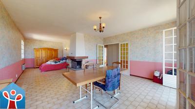 Maison - 150 m² - 5 pièces