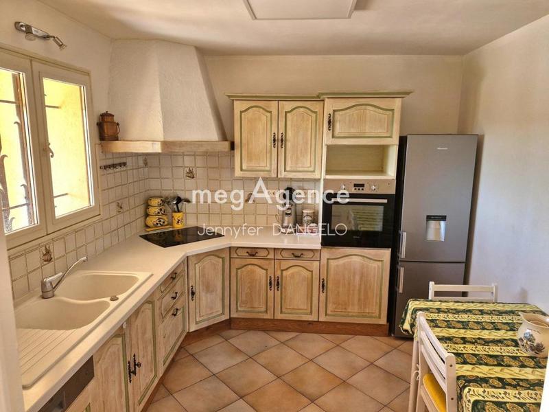 Maison - 249 m² - 6 pièces