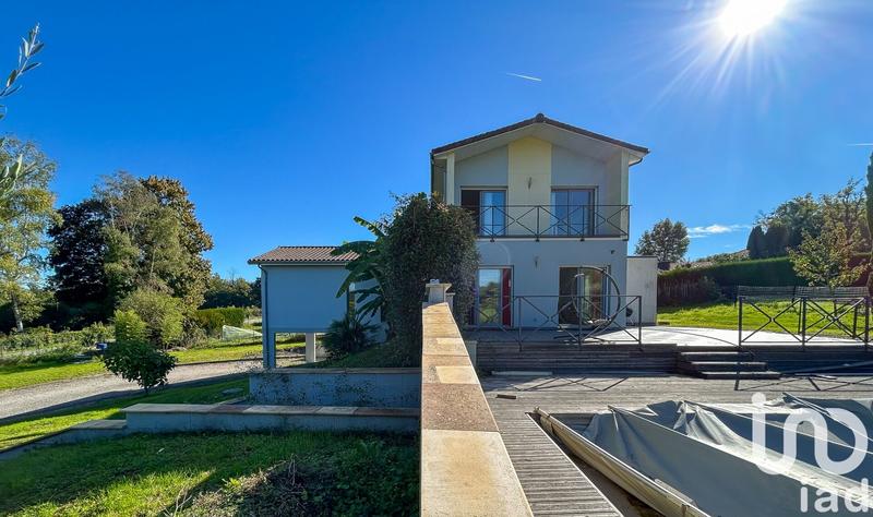 Maison - 194 m² - 7 pièces