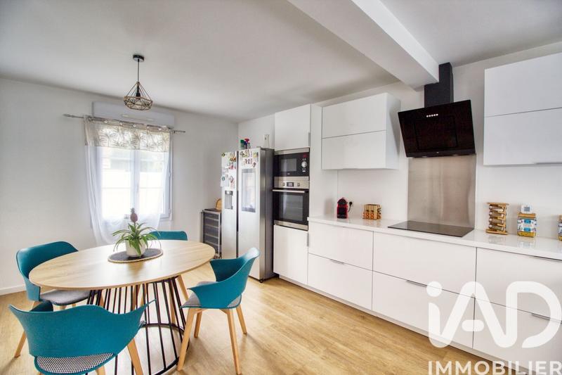 Maison - 208 m² - 6 pièces