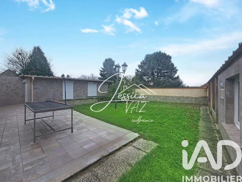 Maison - 104 m² - 4 pièces