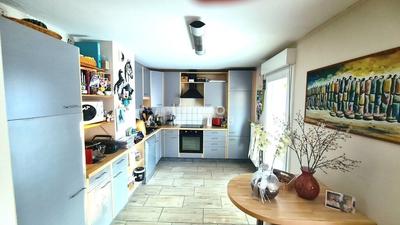 Duplex - 95 m² - 4 pièces