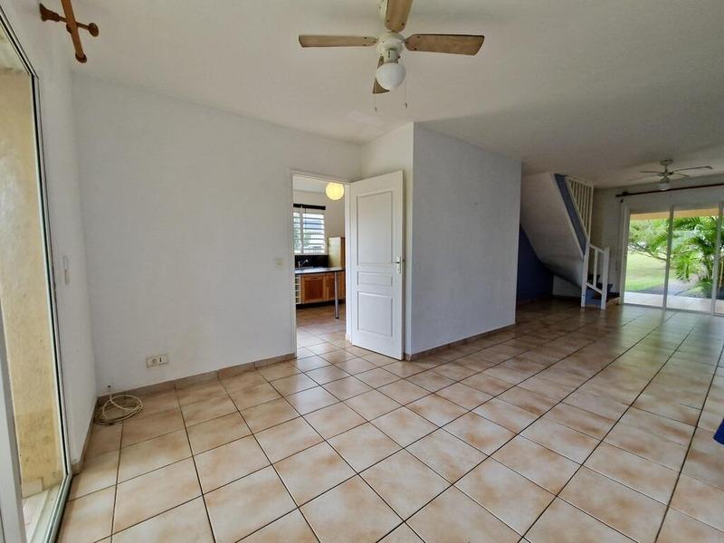 Maison - 104 m² - 6 pièces