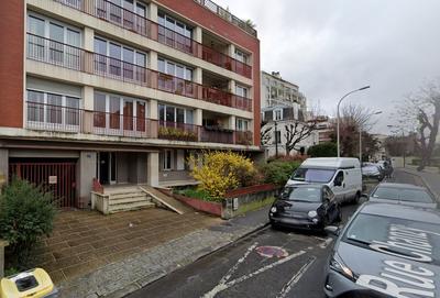 Parking / Garage - 1 m²