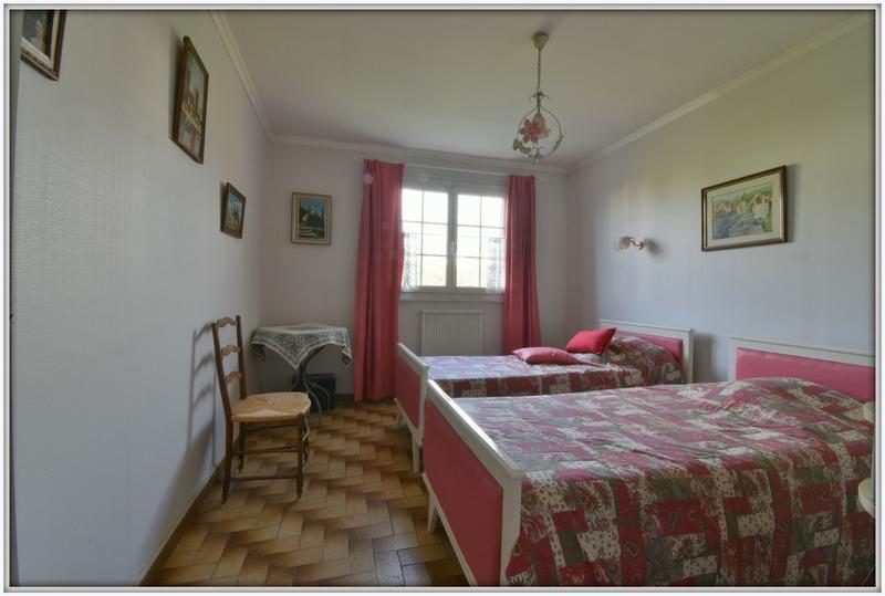 Maison - 99 m² - 4 pièces
