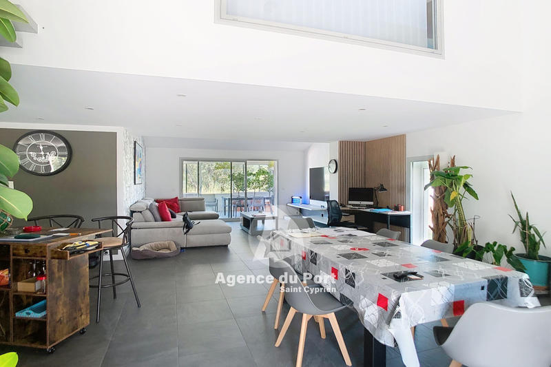 Maison - 124 m² - 4 pièces