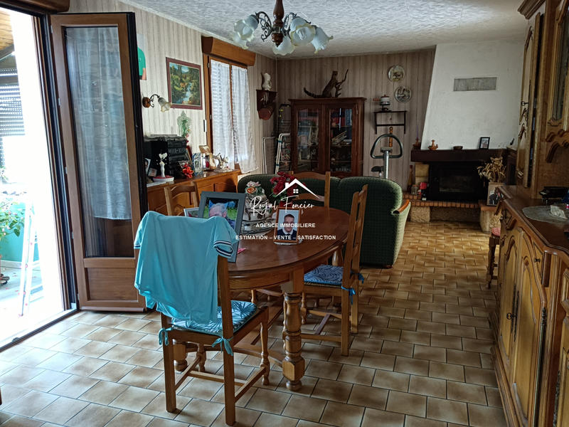 Maison - 100 m² - 5 pièces