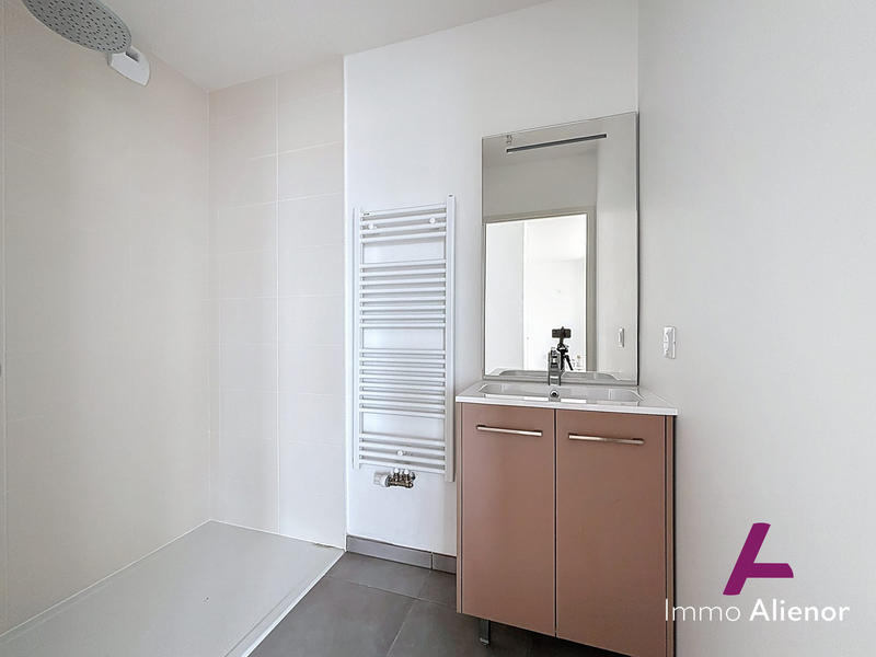 Duplex - 91 m² - 5 pièces