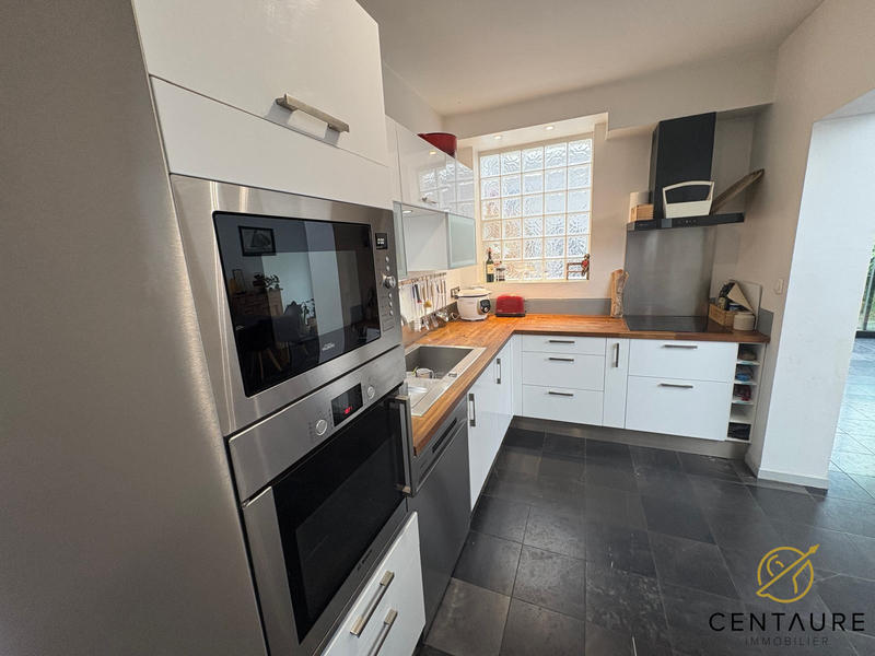 Maison ancienne - 177 m² - 6 pièces