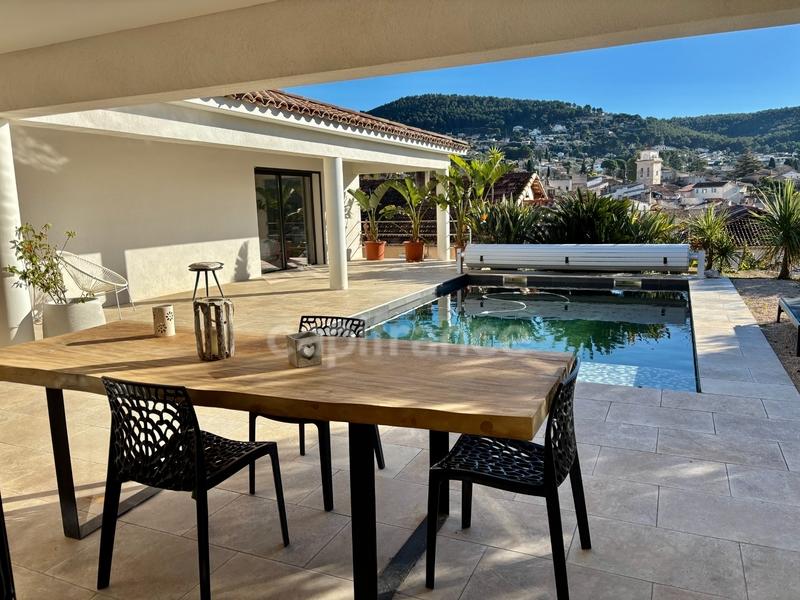 Villa - 135 m² - 4 pièces