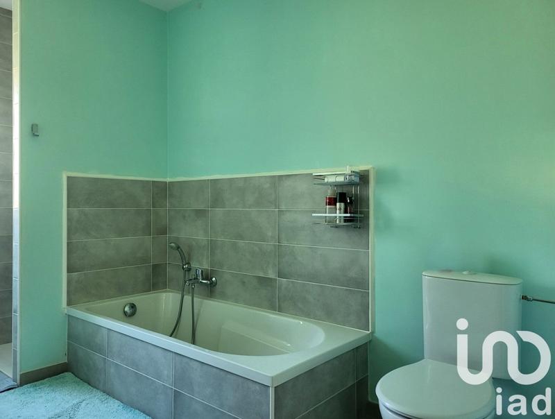 Maison - 99 m² - 4 pièces