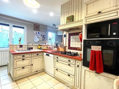 Maison - 136 m² - 5 pièces