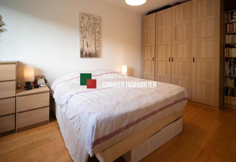 Appartement - 102 m² - 5 pièces