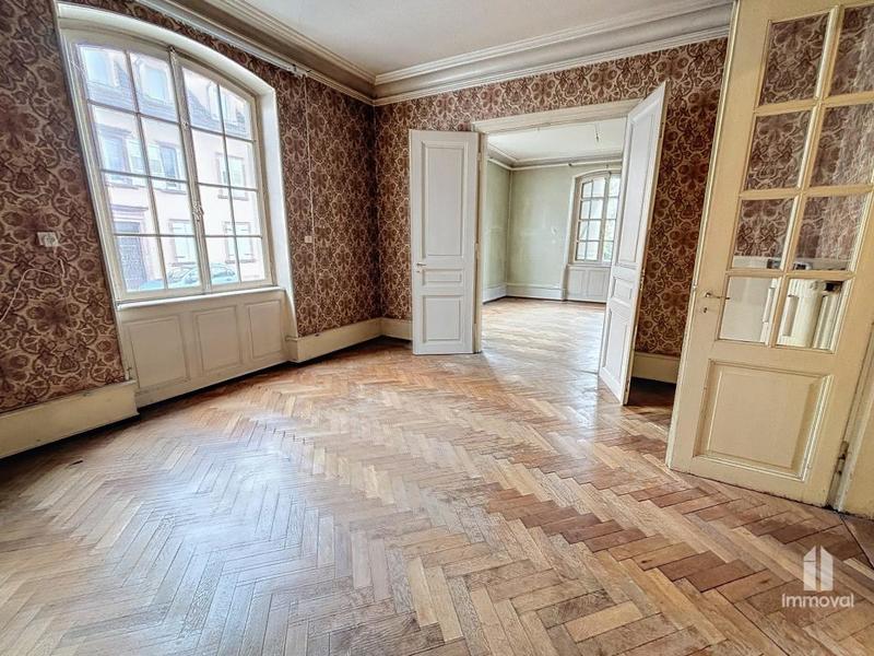 Maison bourgeoise - 238 m² - 11 pièces