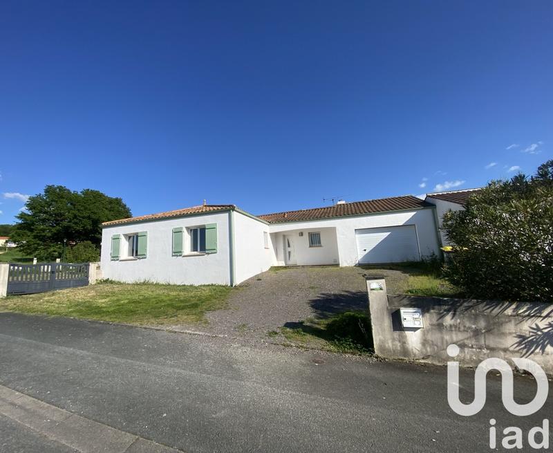 Maison - 121 m² - 6 pièces