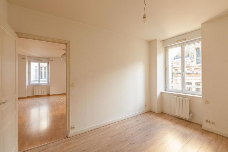 Appartement - 75 m² - 4 pièces