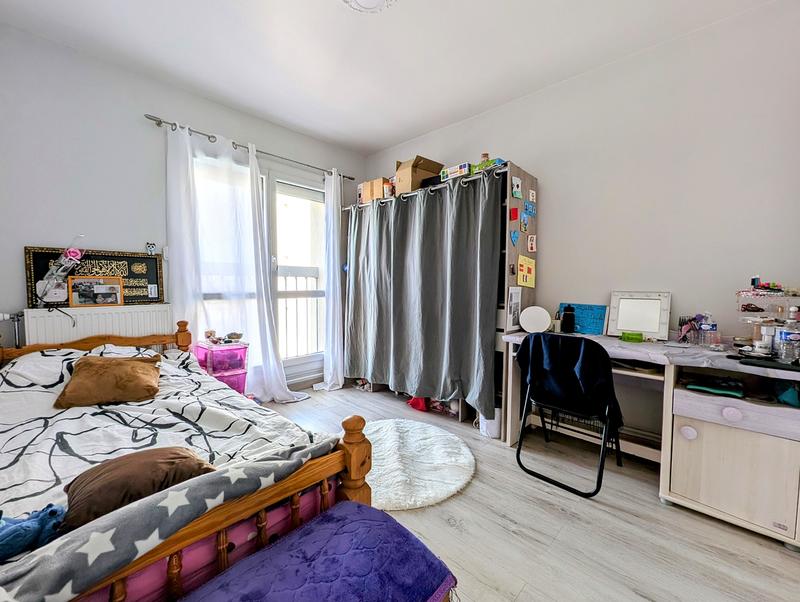 Appartement - 83 m² - 4 pièces