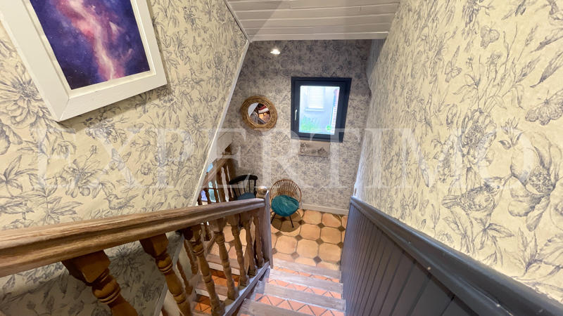 Maison - 98 m² - 6 pièces