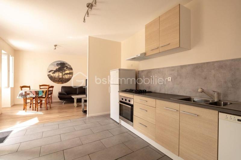 Maison - 188 m² - 15 pièces