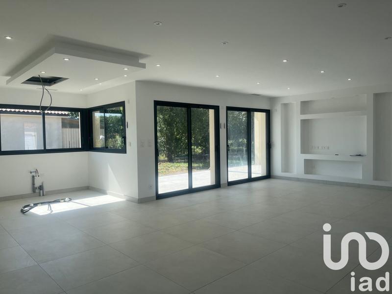 Maison - 141 m² - 5 pièces