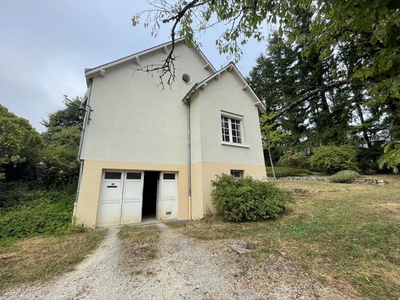 Viager - Maison traditionnelle - 166 m² - 5 pièces